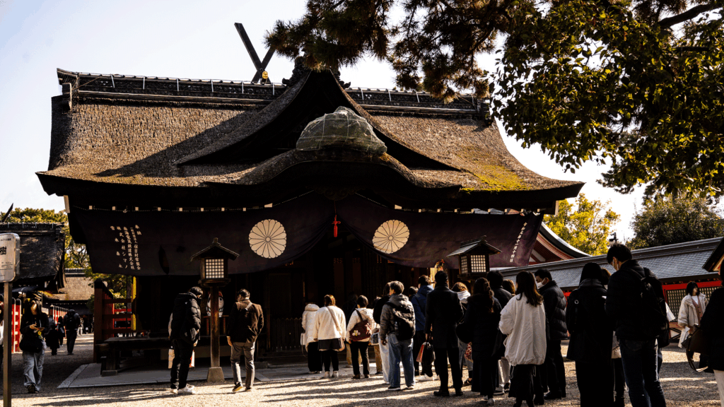 第4本宮(神功皇后)は行列